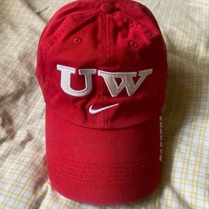 Wisconsin Badgers Strapback Hat